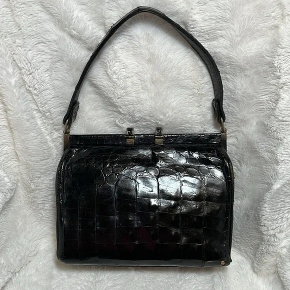 Vintage Lesco Black Faux Alligator Handbag - Picture 2 of 13